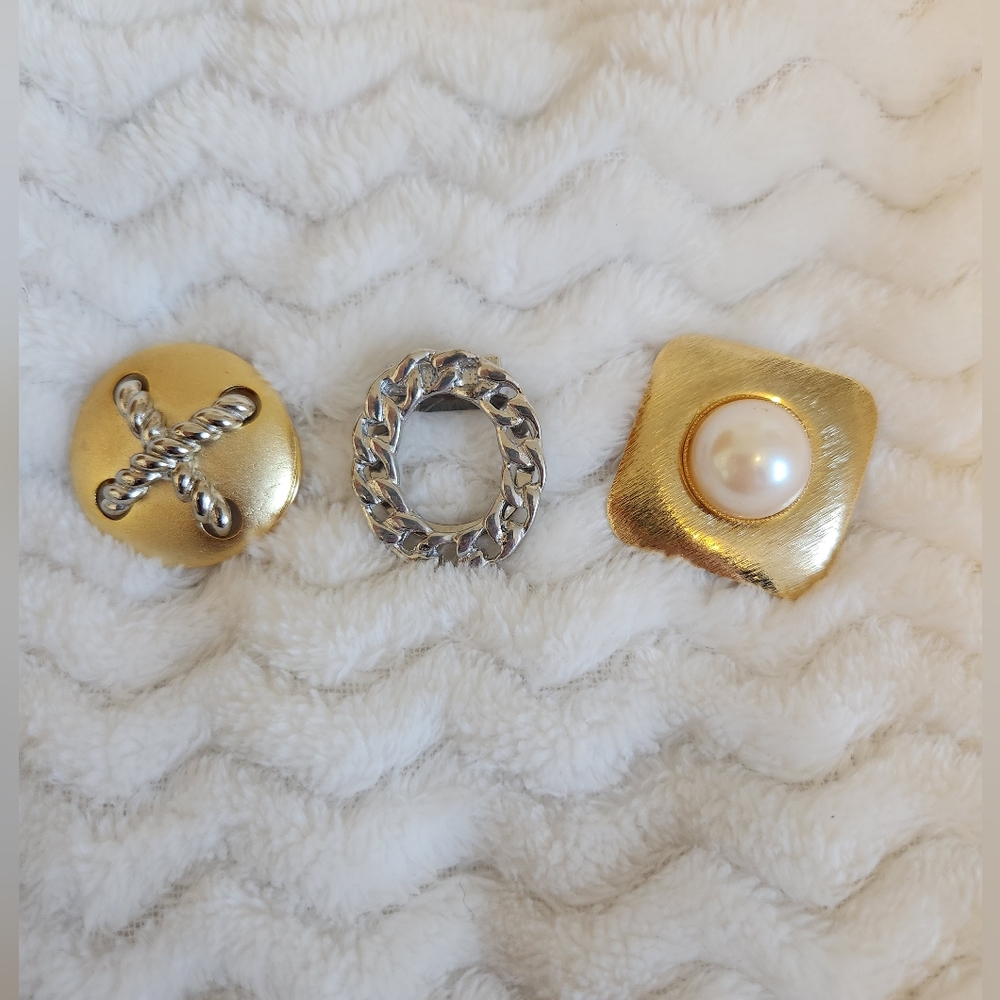 3 Vintage Scarf Clips